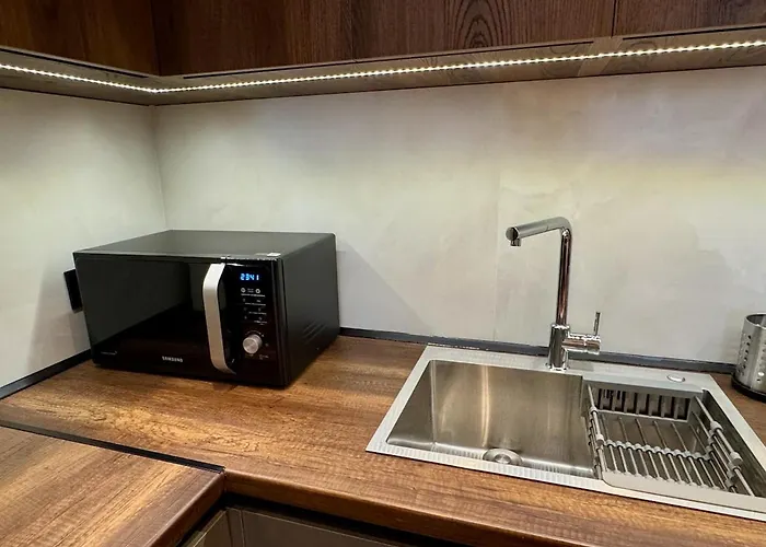 Altana Guest דירה